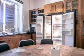 Prati: Spacious, tastefully furnished 1 bedroom, living, study, kitchen and bath. Located in beautiful building on high floor. Bright, silent, near services, metro and center. #1709