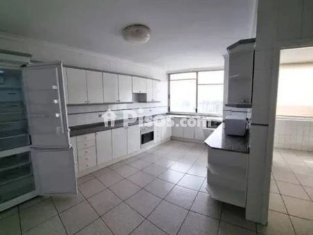 Piso en alquiler en Centro - Foto 3