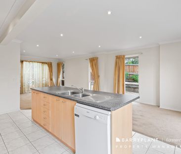 Contemporary Comfort in a Coveted Templestowe Locale - Photo 3