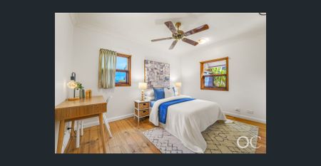 Open the Door to Coastal Charm and Character in Port Noarlunga - Photo 3