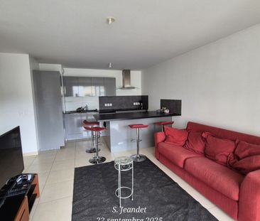 Location Appartement P3 balcon et garage Ferney-voltaire - Photo 3