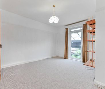 3 bedroom bungalow to rent - Photo 1