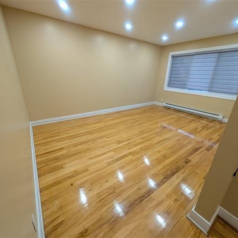 9112 Av. de l'Esplanade - Photo 1