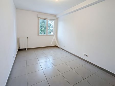 Location appartement 3 pièces, 63.70m², Sainte-Geneviève-des-Bois - Photo 5