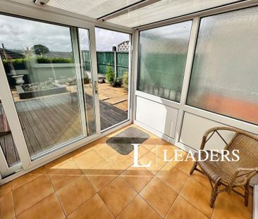 3 bedroom bungalow to rent Brownhill Road, Brown Edge, Stoke-on-Tre... - Photo 6