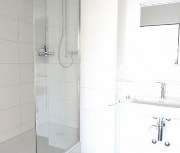 Tolle 2.5-ZW im DG / 4. OG à 47 m² mit Balkon - Photo 5