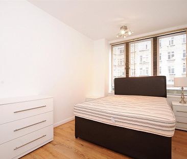 2 bedroom flat in Mayfair - Photo 1