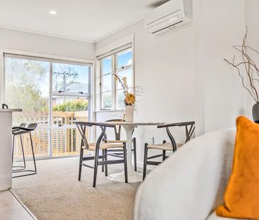 Beautiful & Spacious 4-Bedroom Home - Photo 5