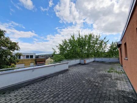 "Gemütliche Wohnung mit grosser Dachterrasse im Grünen!" - Foto 5