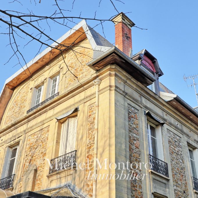 Appartement à louer MEUBLÉ à Saint-Germain-en-Laye - 2 chambres - 85 m2, - Photo 1