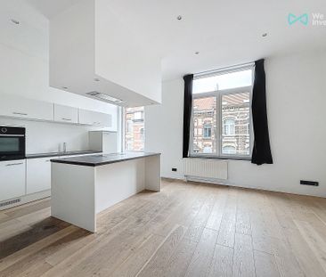 Appartement met één slaapkamer in Ixelles - Photo 1
