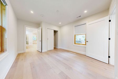 For Lease - 33 Centre Street Unit# Unit B, Vaughan, Ontario - Photo 4