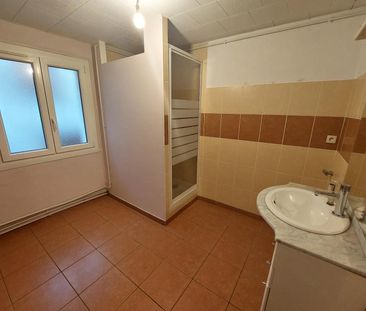 : Appartement 82.63 m² à ST JEAN BONNEFONDS - Photo 6