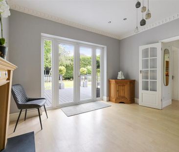 3 bedroom detached house to rent - Photo 2