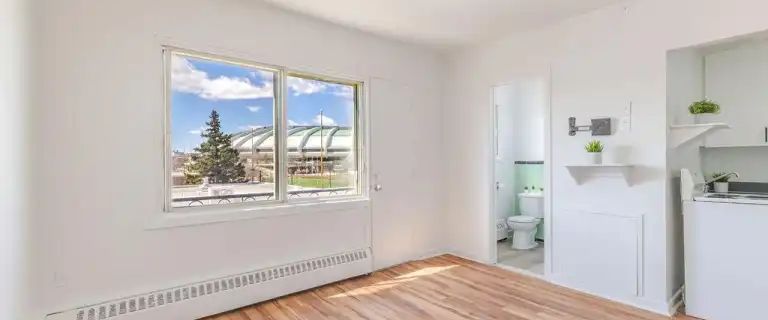 4724 Av. Pierre-Coubertin | 4724 Av. Pierre-Coubertin, Montreal - Photo 1