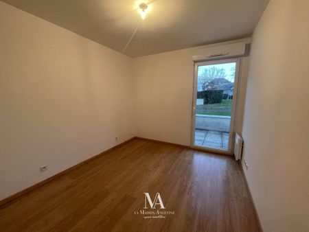 49240, Avrillé - Photo 3