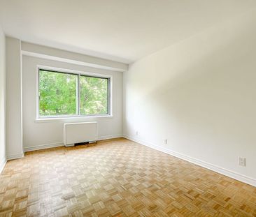 4555 Bonavista Avenue - Photo 3