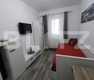 Apartament de inchiriat, cu 2 camere, 50 mp, zona Vivo Mall - Photo 1