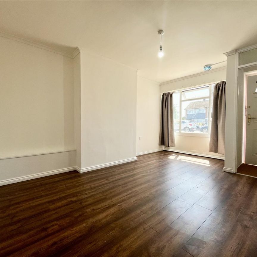 1 Bedroom Maisonette - Lower To Let - Photo 1