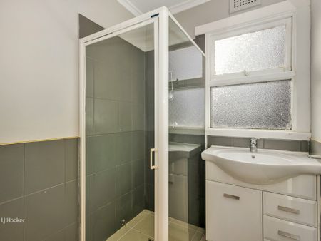 242 Best Street, Devonport - Photo 5