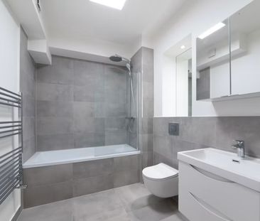 2 bedroom apartment - Photo 4