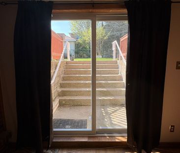 For Lease - 357 Gage Court Unit# Lower, Burlington, Ontario - Photo 1