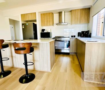 Modern Co-Living in Wallan – Private Room with Ensuite - All Bills ... - Photo 4