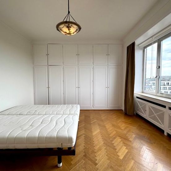 Appartement te huur - Photo 1