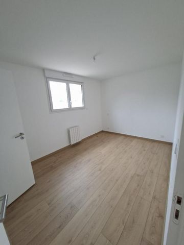 Appartement T2 à louer Breal Sous Montfort - 46 m² - Photo 3