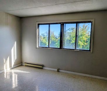 For Lease - 1837 Lansdowne Street Unit# 34, Peterborough, Ontario - Photo 1