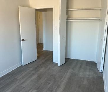3½ Apartment Available - A louer • For Rent - Photo 2
