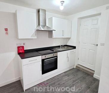 1 bedroom flat to rent - Photo 5