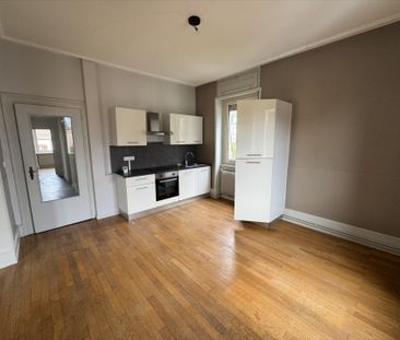 Location Appartement 4 pièces 91m² - Photo 4