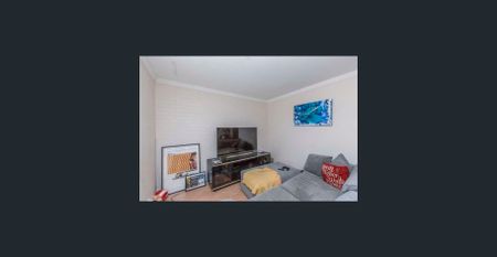 Elegant Claremont Retreat - Photo 2