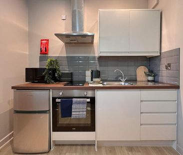 6 bedroom terraced house to rent - Photo 6