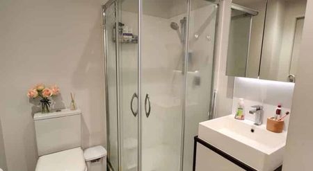 City Living - Photo 5