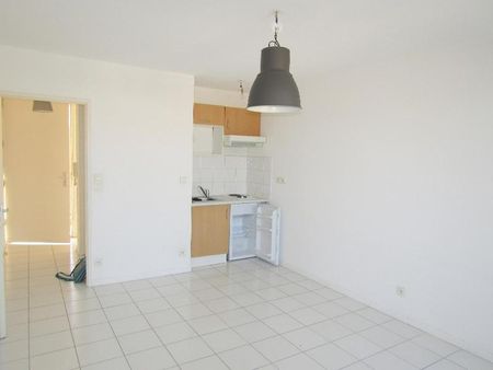 Location Appartement 1 pièce 22m² ALBI 81000 - Photo 2