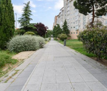 1-bedroom apartment for rent in Concepción, Madrid - Photo 2