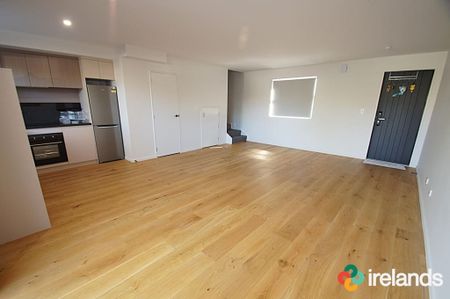 Finest Townhouse on Cross Street - Photo 3