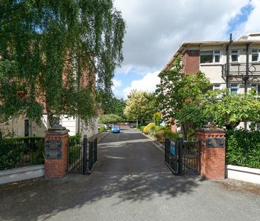 APARTMENT 4, BROOKFIELD, ANGLESEA ROAD, DUBLIN 4, D04 YX84 - Photo 4