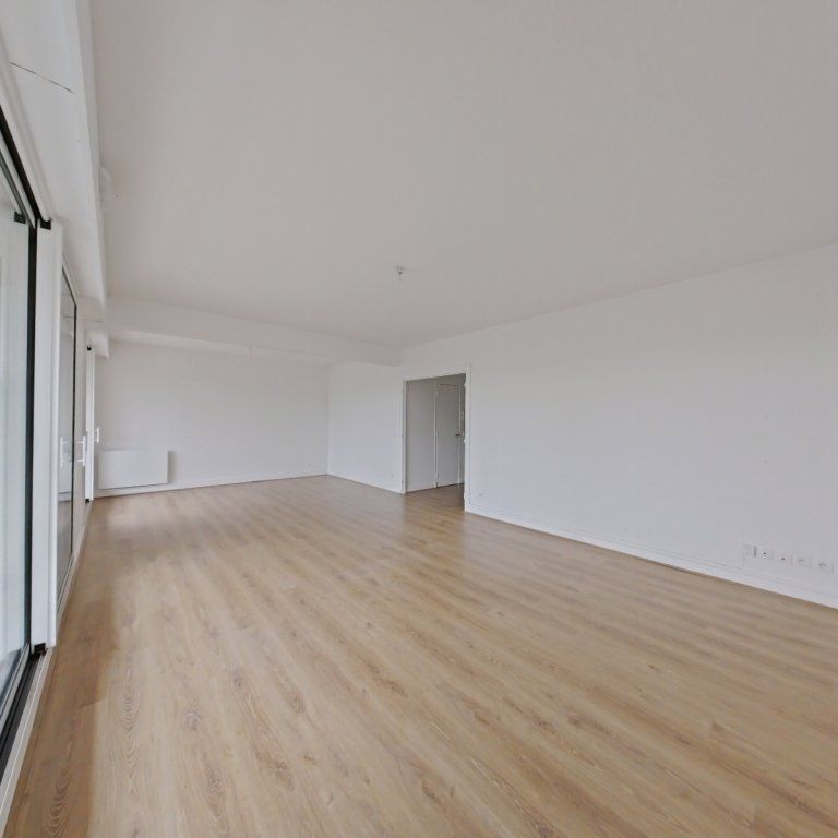 APPARTEMENT T5 A LOUER - ST GERMAIN EN LAYE - 101.8 m - 2 595 € - Photo 1
