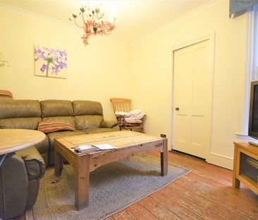 5 bedroom semi-detached house to rent - Photo 6