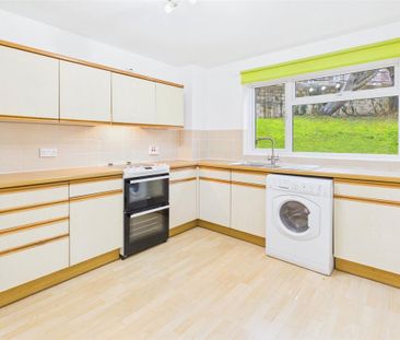 2 bedroom apartment to rent - Photo 6