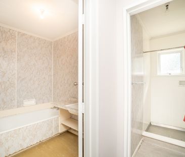 Four Bedroom on Seddon! - Photo 6