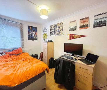 6 bedroom terraced house to rent - Photo 3