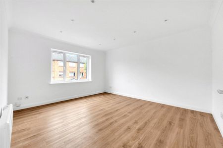 Pullman Place, Sherard Road, Eltham, SE9 6EG - Photo 2