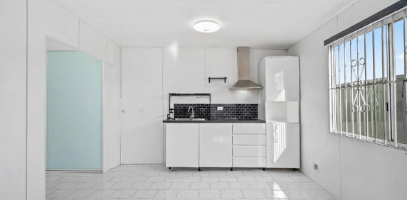 1 Bedroom Studio in Rare Bonnyrigg Location - Photo 2