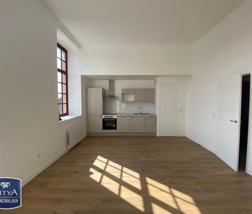 Location Appartement 3 pièces 79m² VALENCIENNES 59300 - Photo 2