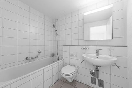 Ihr neues Zuhause mit urbanem Flair und wundervoller Aussicht! - Photo 2