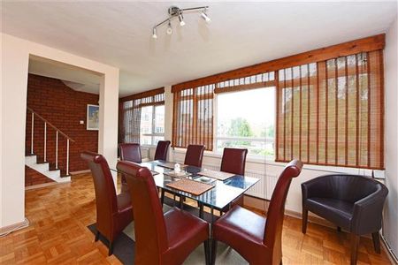 3 bedroom maisonette to rent - Photo 4